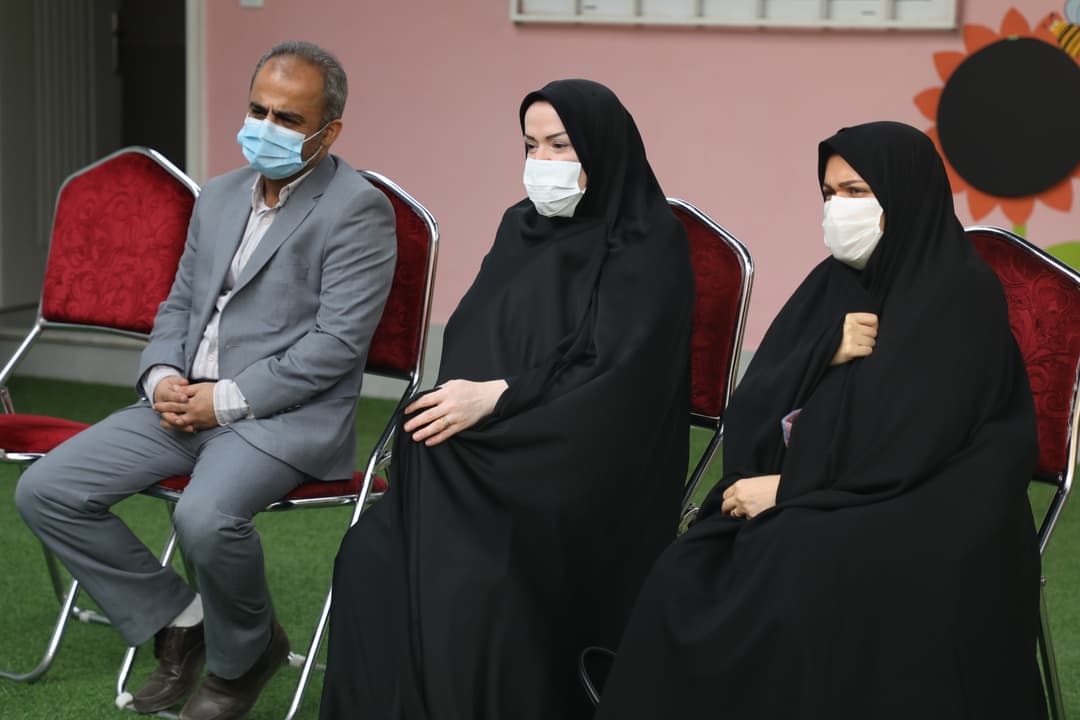 بازدید مسئولین محترم از مدرسه